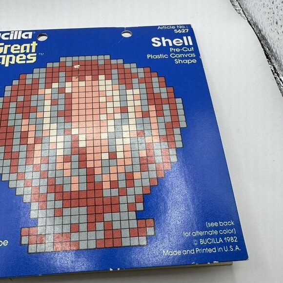 Vintages Bucilla Great Shapes 1982 Pre-Cut Plastic Canvas Shapes Shell No 5627 - Picture 3 of 7